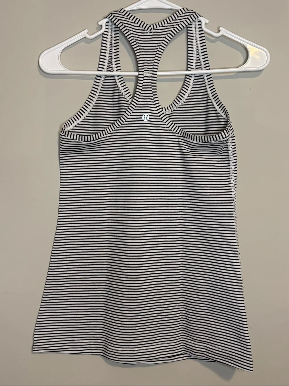 Lululemon Striped Racerback Tank Top - Black & White - Size: 6